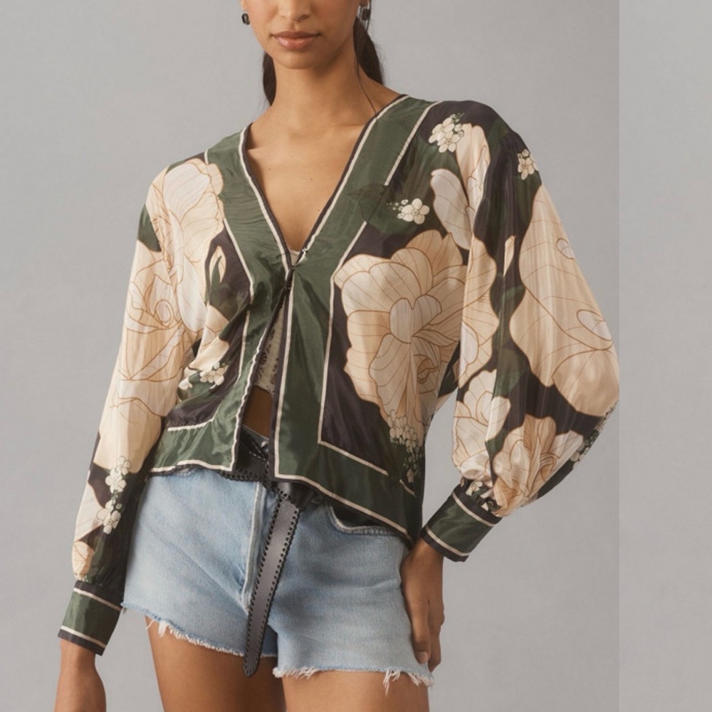 New Anthropologie Farm Rio Long-Sleeve Silky Top Blouse Shirt Green Floral Sz M